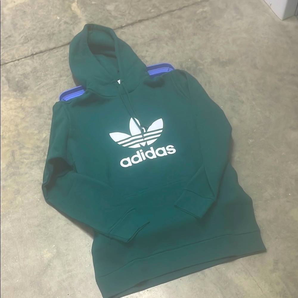 Adidas originals Men's Green trefoil Hoodie brand new w/o tags